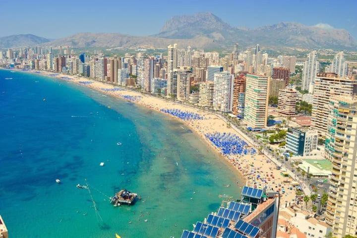 Doro Seaview Apartment Μπένιντορμ Εξωτερικό φωτογραφία