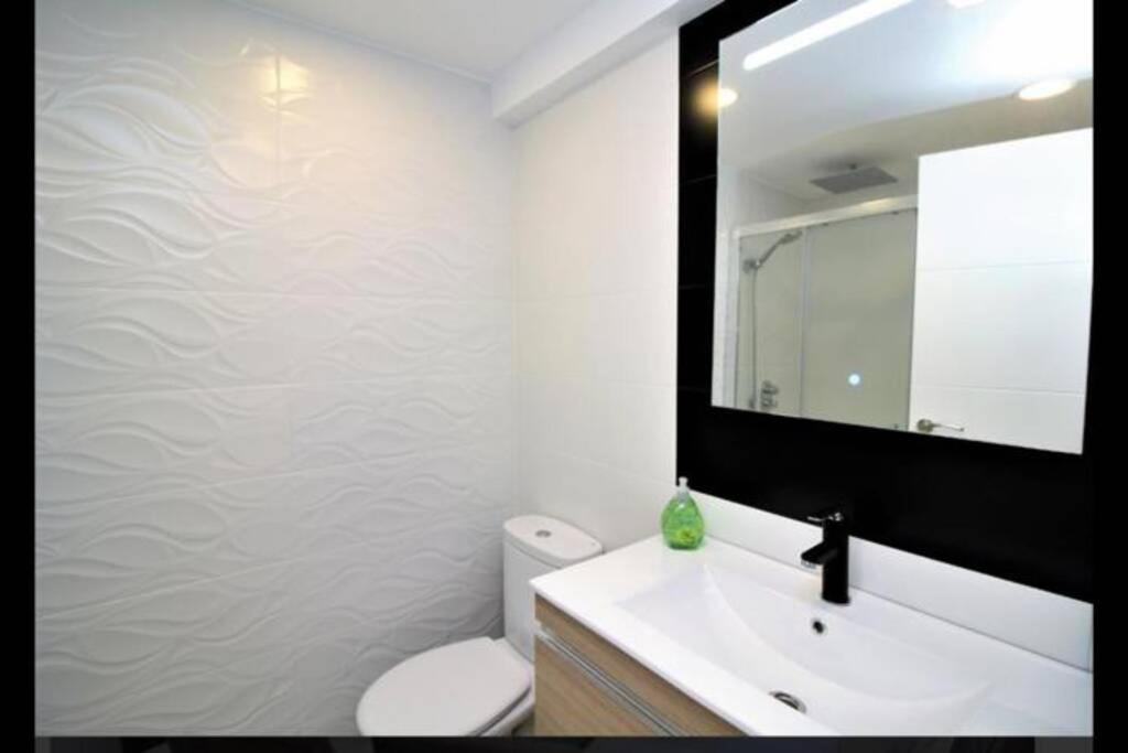Doro Seaview Apartment Μπένιντορμ Εξωτερικό φωτογραφία