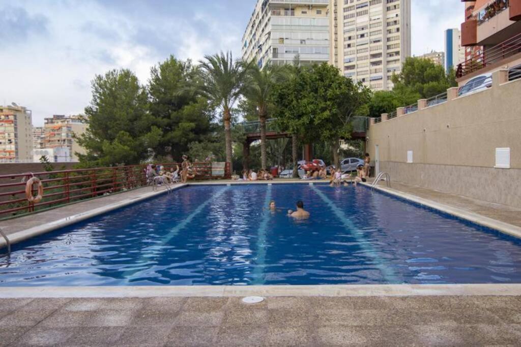 Doro Seaview Apartment Μπένιντορμ Εξωτερικό φωτογραφία